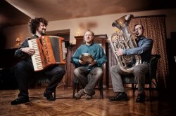 Dovč & Krmac & Mureškič