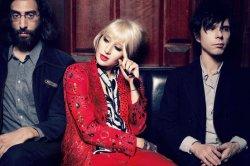 Prisluhnite novemu albumu zasedbe Yeah Yeah Yeahs!