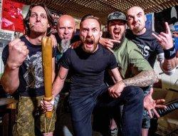 Kaotic Bullets - Religija - glasna slovensko-metalna budilka družbi (video)