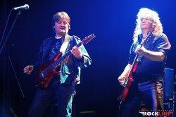 Prihaja novi Metal Witch!