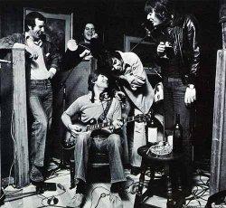 The Animals in The Troggs kmalu v naši neposredni bližini!