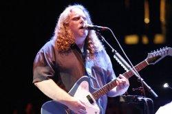 Warren Haynes s simfoničnim poklonom Jerryju Garcii