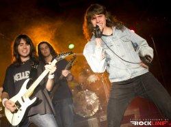 Motorfire prenehali z delovanjem