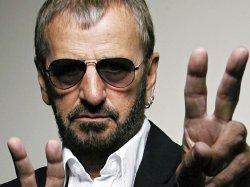 Ringo Starr zaposlen na polno