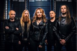 Vuur tik pred izidom svojega prvega albuma še z enim videom