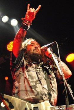 Dušni polet po plitvinah in rešitev v obliki nesmrtnega dilda – Soulfly Enslaved Tour (2012)