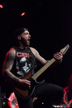 Nikoli ne reci ... Umri!? (2013)