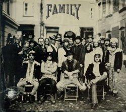 Prismojeni profesorji bluesa: Family